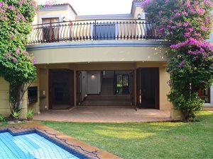 4 Bed House in Dainfern Ridge