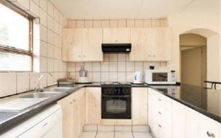 2 Bedroom Townhouse in Dainfern