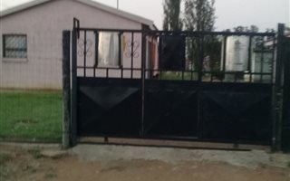 2 Bedroom House in Osizweni