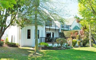 2 Bedroom House in Fancourt