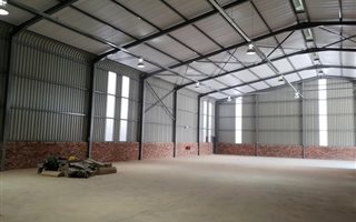 941 m² Industrial space in Chloorkop