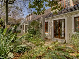 4 Bed Townhouse in Bridgewater