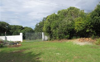 495 m² Land available in Onrus