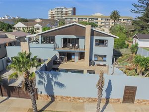 5 Bedroom House in Humewood
