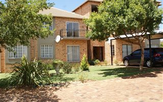 3 Bedroom Apartment in Noordheuwel