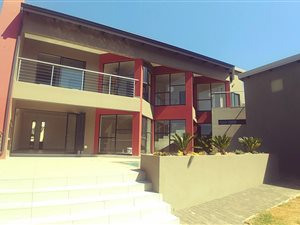 3 Bed House in Willowbrook