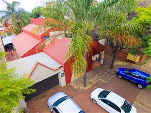2552 m² Commercial space in Arcadia