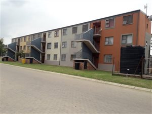 2 Bed Flat in Madadeni