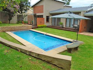 4 Bed House in Parkmore