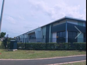 2066 m² Industrial space in Ottawa