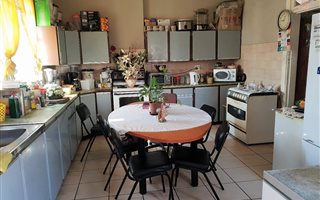4 Bedroom House in West Village