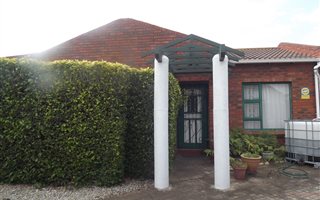 3 Bedroom Townhouse in South End