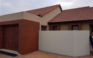 2 Bedroom Townhouse in Thornhill