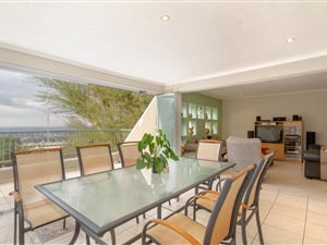 3 Bed Townhouse in Constantia Kloof
