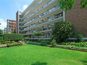 2 Bed Apartment in Riviera
