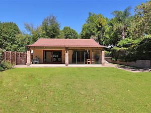 1 Bed Garden Cottage in Duxberry