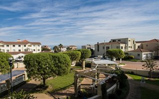 2 Bedroom Apartment in Harbour Island