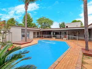 3 Bed House in Hurlingham Manor