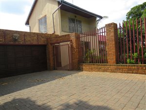 4 Bed House in Farrar Park