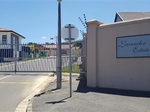 685 m² Land available in Vredekloof Heights