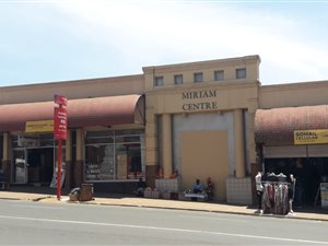 400 m² Retail Space in Louis Trichardt