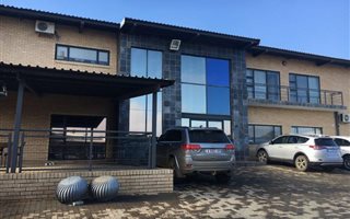 1977 m² Industrial space in North Riding