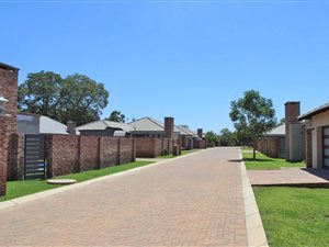 3 Bed House in Steiltes