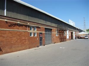 Commercial space in Koedoespoort Industrial