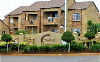 2 Bedroom Apartment in Mooikloof Ridge