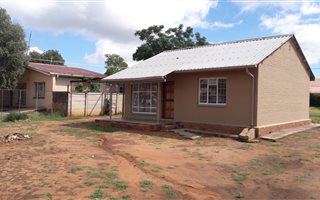 2 Bedroom House in Vryburg