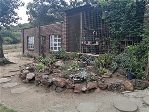 4.4 ha Farm in Houtkop AH