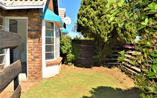 2 Bedroom Simplex in Atlasville