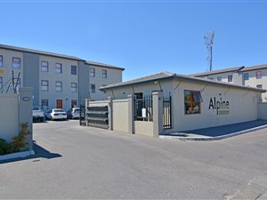 2 Bed Apartment in Eersterivier