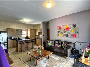 2 Bed Apartment in Parkwood