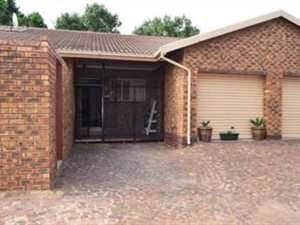 2 Bed Townhouse in Boksburg North