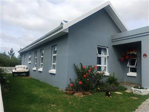 4 Bed House in Kraaibosch