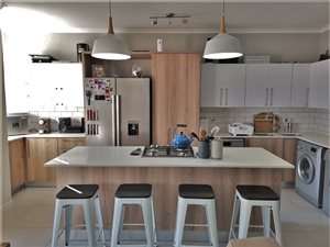 3 Bed House in Golden Fields Estate