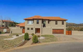 3 Bedroom House in Birdwood