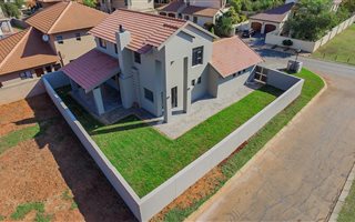 3 Bedroom House in Melodie