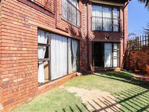 3 Bed Apartment in Glenanda