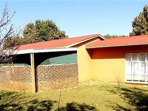 3 Bed House in Amajuba Park