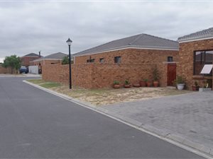 3 Bed House in Vredelust