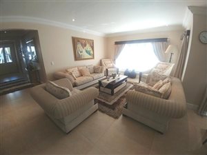 5 Bed House in Mt Edgecombe Estate 1 & 2
