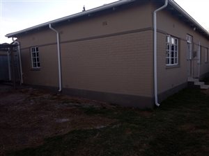 3 Bed House in Newlands