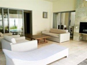 4 Bed Cluster in Hyde Park