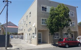 2 Bedroom Apartment in Goodwood