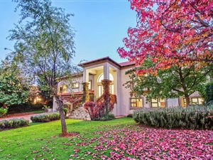 4 Bed House in Country Lane Estate
