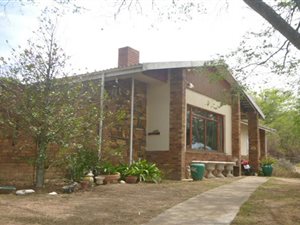 3 Bedroom House in Drakensview