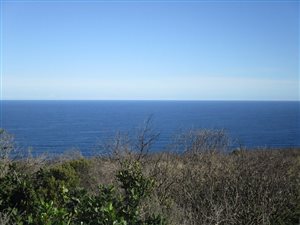 812 m² Land available in Village On Sea