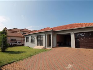 3 Bed House in Chantelle